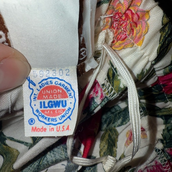 Vintage floral skirt red white green yellow size 14P cottage‎ fairy coquette - Picture 6 of 12